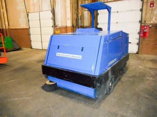 American lincoln 7760 sweeper scrubber - large floor warehouse for sale