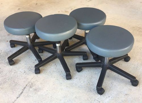 LOT of 4 MIDMARK Ritter 270 Adjustable Exam Stools #270-001