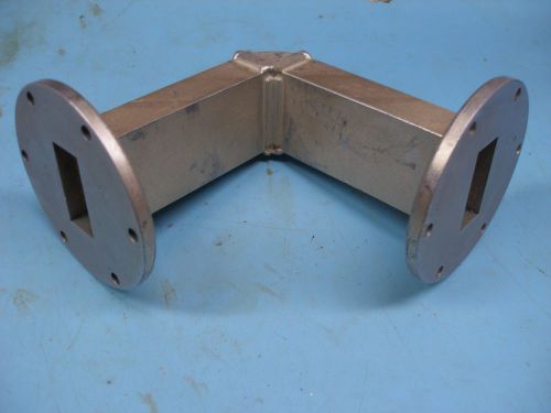 Rectangular Waveguide WR137 5.85-8.2 GHz Miter 90 deg. &#034;E&#034; bend, UG Cover Flange