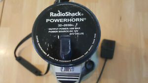 Radio Shack 32-2038A Powerhorn/Megaphone with Microphone for protesting