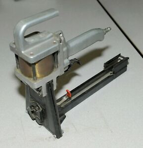 Pneumatic Air Box Stapler Container Stapling Corp Size 7 - 8