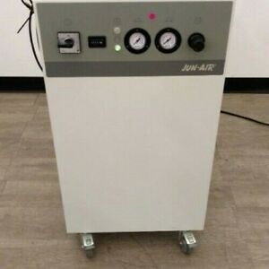Jun-Air Medical 2XOF302-25M Air Compressor 25 Litres Medical/Dental Has 21 Hours