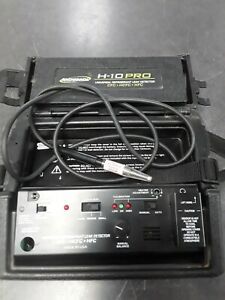 Bacharach H-10 Pro Refrigerant Leak Detector with Charger - 3015-7000