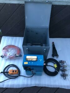 TZUMI HYDRAULIC PUMP 10000 PSI W/ 4 ADAPTERS INCLUDED