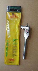 Vintage Irwin Micro-Dial Expanding Drill Bit in Original Pouch