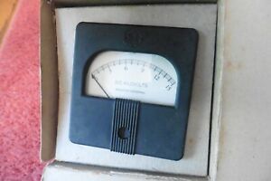 Vintage General Electric GE D.C. Kilovolts Meter resistor external 0-15 in box