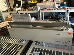 Heat Sealer Accu-Seal 235   / ULINE H1075