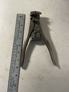 Vintage IDEAL COMMUTATOR DRESSER E-Z WIRE STRIPPER PLIERS -Sycamore,IL