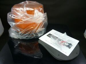 AMBER ROTATING BEACON 12 VOLT TRUCK-LITE 6600A NEW IN BOX