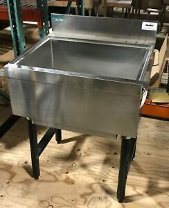 Used Supreme Metal Underbar Ice Bin with 7-Circuit Cold Plate