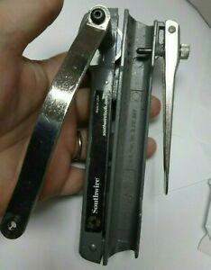 Southwire MCCUT Rotary Cable Cutter with Lever MISSING KNOB LOOK