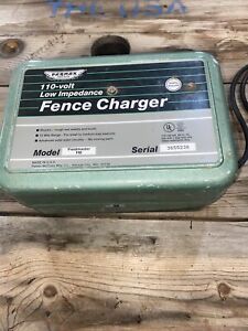 PARMAK Fieldmaster 110-volt Low Impedance FENCE CHARGER 15 mile range FM