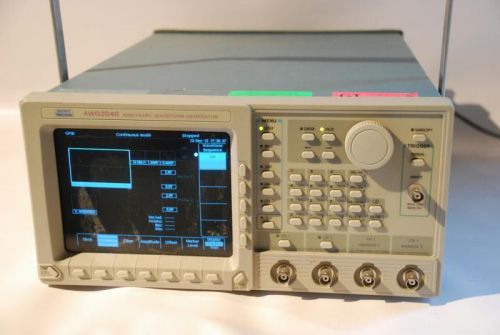 Tektronix awg2040 48-440 hz arbitrary waveform signal generator w options! for sale