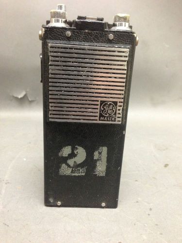 GE Mastr PE Series VHF Vintage Portable Handie Talkie