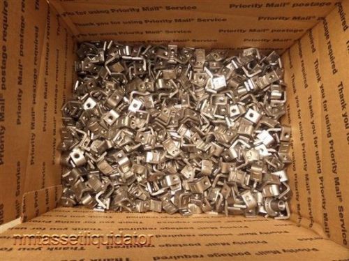Buckeye fasteners, inc 1/4-20 bt style right angle weld bracket *lot of 750 pcs for sale