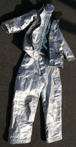 GLOBE Firefighter FIRE RESCUE Turnout Gear Top &amp; Bottom w/liners Size 40  (A364)