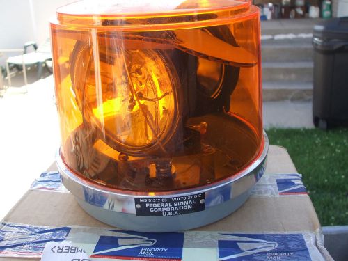 Federal signal model 14 beacon amber brand new 24 vdc for sale