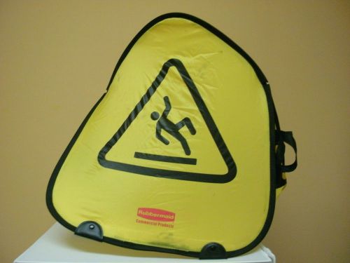 Wet Floor Pop Up Safety Sign folds with a twist Rubbermaid Lot of 3!!