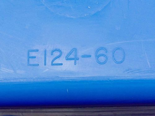 Fluoroware 6&#034; Robox Silicon Wafer Shipping Container w/ Cassettes E124-60