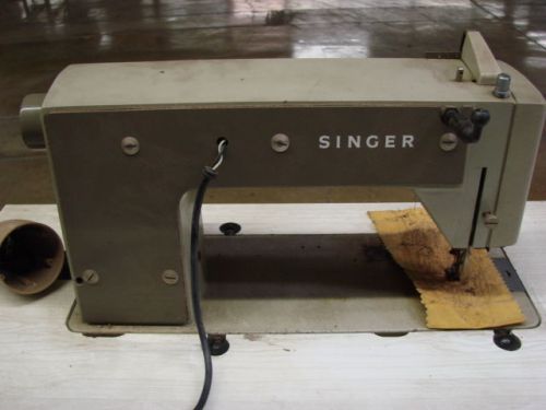 Singer Centurion 121D200B Sewing Machine Industrial Strength Heavy Duty Clothing