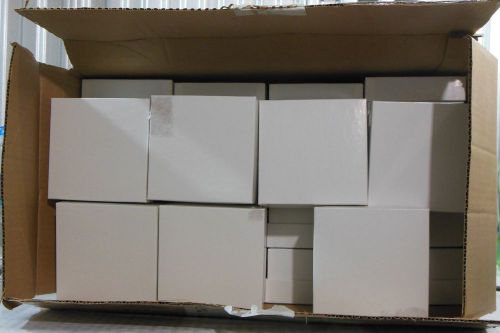VWR 25000-136 7.6cm (3&#034;) Storage Box with 81-Cell Divider 820003 39 boxes
