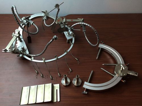 Mizuho neuro surgery 360? of rotation sugita head brain retractor system codman for sale