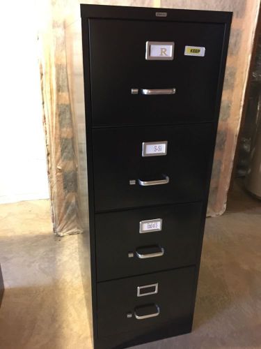 Staples 25&#034; Deep 4 Drawer Legal Size Vertical Filing Cabinet *Great Condition