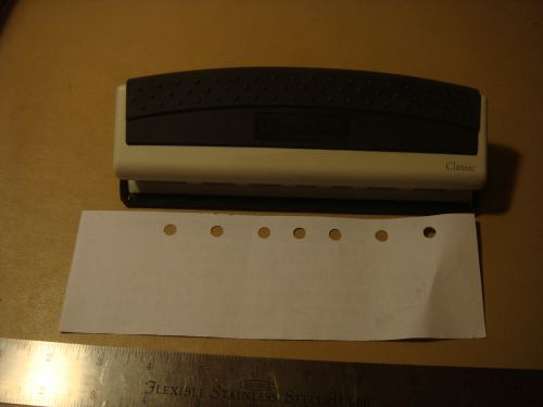 Franklin Covey Classic 7 hole punch for planner Great condition