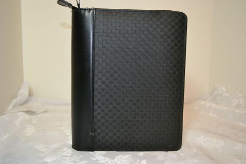 BLACK AT-A-GLANCE CLASSIC PLANNER SIZE 3-RING BINDER/ORGANIZER WITH ZIPPERS