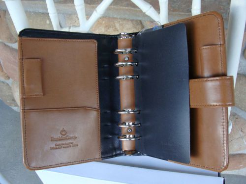 Franklin Covey Tan Genuine Leather Planner Binder Compact Ring 1.25 &#034; Open GREAT
