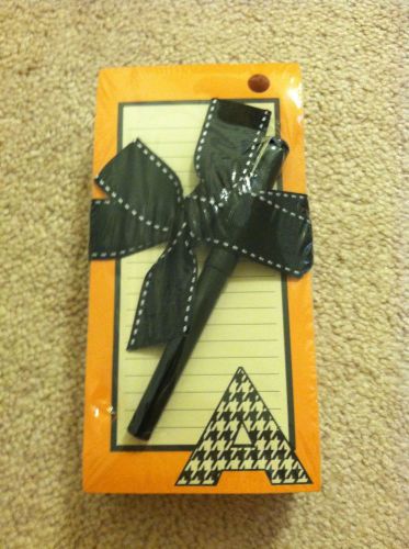 &#034;A&#034; Initial Notepad Paper With Houndstooth Design