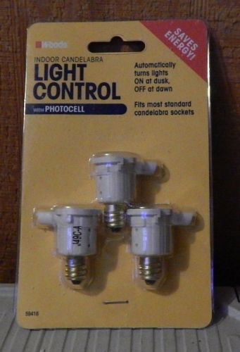 Woods 59416 Indoor Candelabra Light Sensor Control Socket, 120-Volt, 3-Pack New