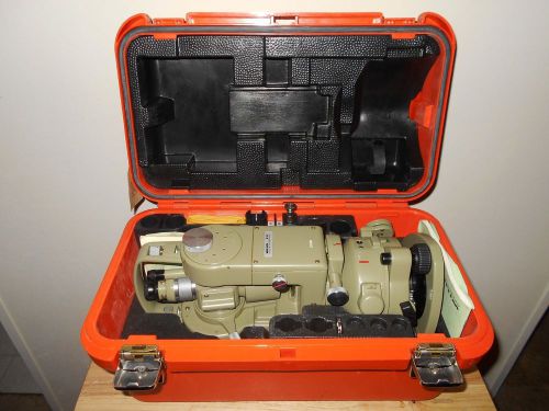 WILD HEERBRUGG THEODOLITE T2 CALIBRATED SURVEYING