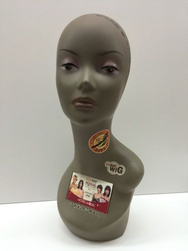 MANNEQUIN HEAD DISPLAY WIG HOLDER PLASTIC PVC 18&#034; TALL Model Model #7