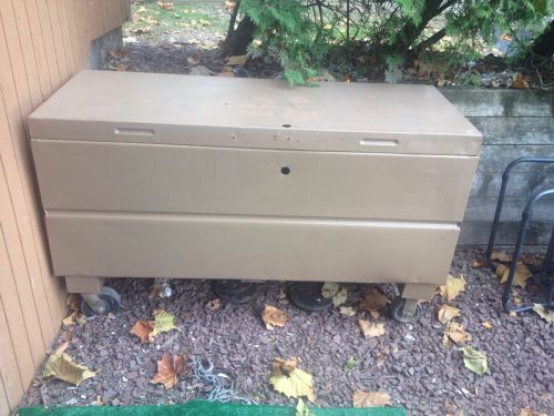 Beige Job site tool Box (Gang Box) Pick up only
