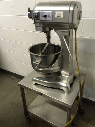 Hobart a200 all aluminum 20 quart mixer w/ table, bowl, and paddle.  nice!! for sale
