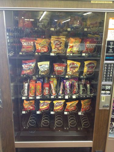 Snacktron 1 Vending Machine Chips Candy