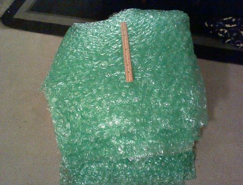 1 FULL TRASH BAG OF THE BIG BUBBLE WRAP AT A GOOD PRICE-&#034; WHILE SUPPLIES LAST&#034;