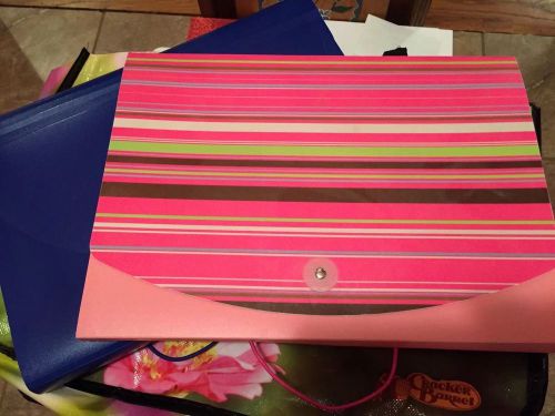 Accordion Folders; Plastic Heavy Duty; Six Page With Inserts; Pretty Colors