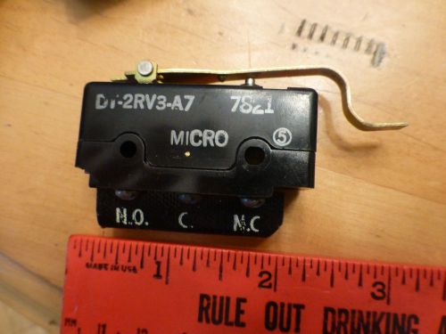 DT-2RV3-A7 New Microswitch Honeywell Limit Switch DT2RV3A7