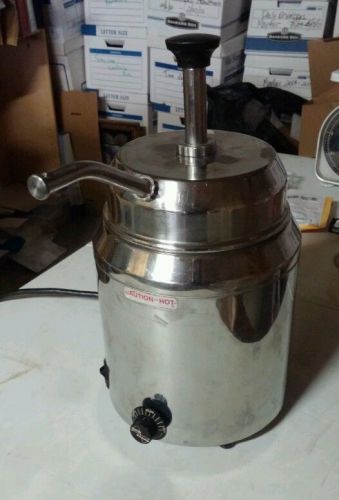 Server warmer with pump