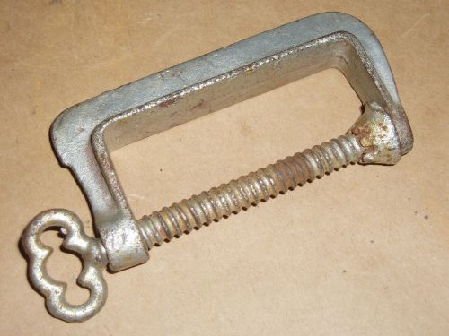 Antique old cast iron C CLAMP C-CLAMP vintage metal wood working tool