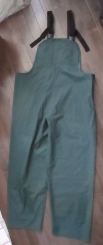 Dutch Harbor Gear XXL Green Waterproof Rain Gear Pants Overalls