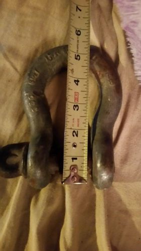 Crosby 6-1/2 ton shackle. 7/8&#034; for sale