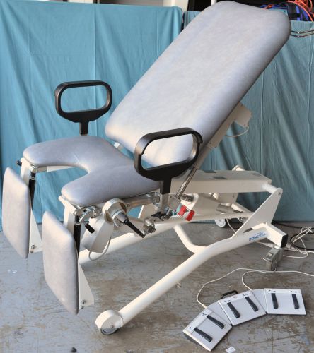 Sonesta Stille Type 6300 Gynecology Power Exam Chair / Table
