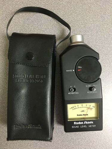 Radio Shack Sound Level Decibel Meter Cat. No. 33-2050 Case New Battery EUC