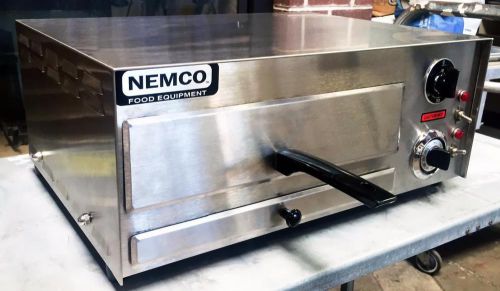 NEMCO 6210 COUNTERTOP ALL PURPOSE/ PIZZA OVEN WITH ADJUSTABLE THERMOSTAT