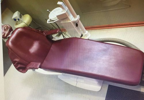 Dental chair with light &amp; delivery / assitants chair stool and sink for sale