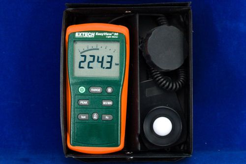 Extech ea30: easyview wide range light meter for sale