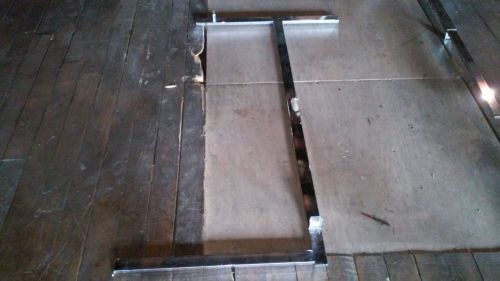 Metal clothing rack replacement leg and one arm
